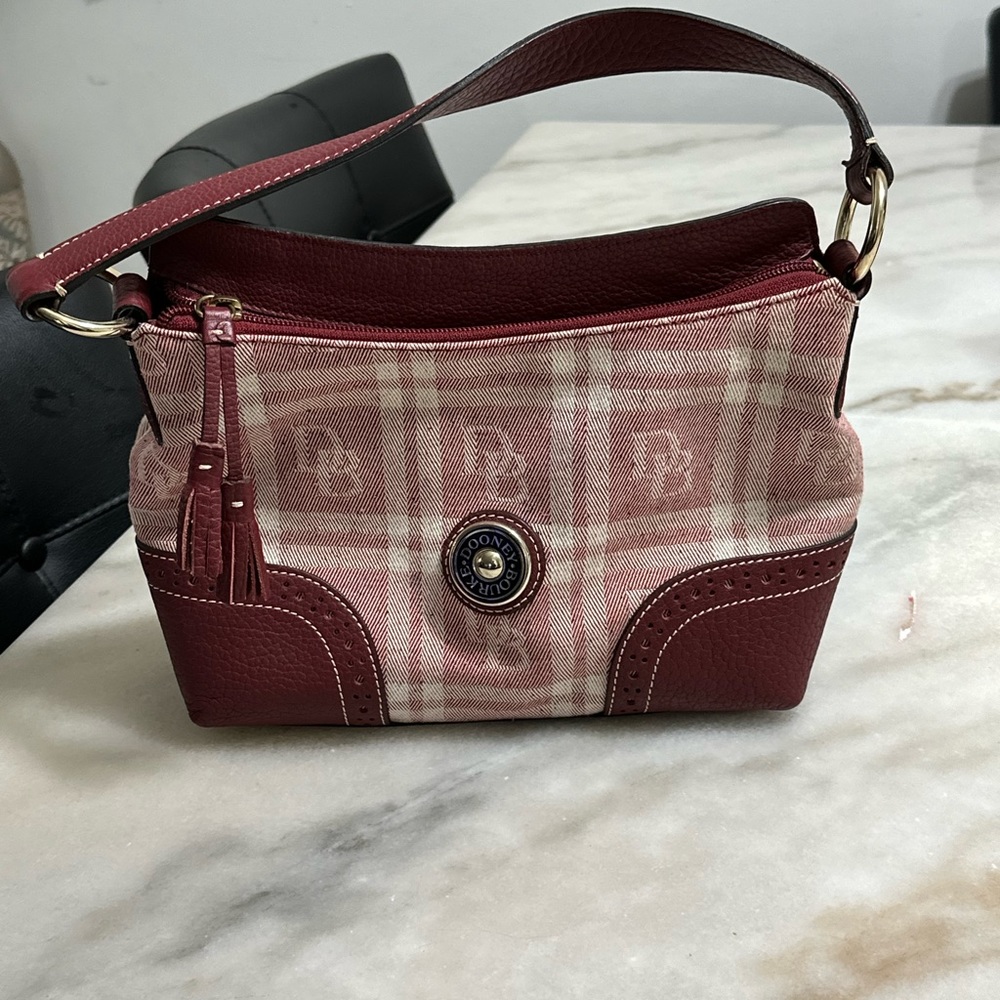 Dooney and Bourke bag
